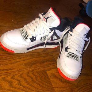 Jordan Retro 4